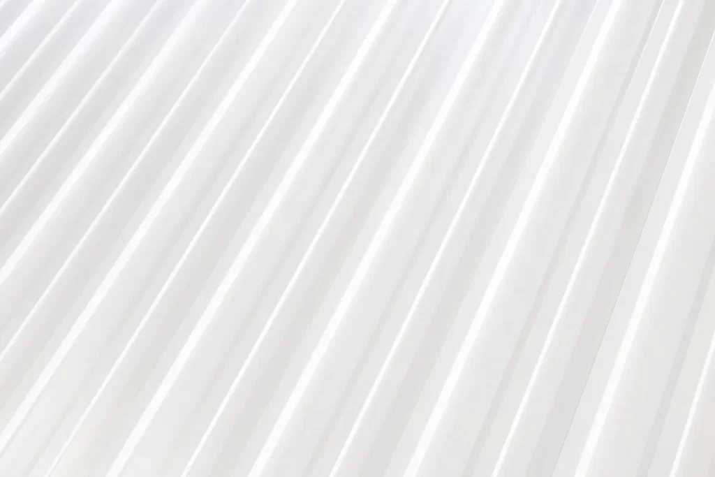 หลังคาไวนิลคืออะไร? ข้อดี–ข้อเสียที่เจ้าของบ้านควรรู้ก่อนติดตั้ง